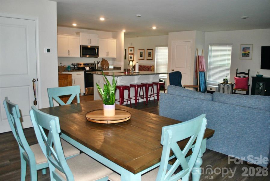 Furnished interior view inside a new home in , Hendersonville (Image 16). Furnished interior view inside a new home in , Hendersonville (Image 16).