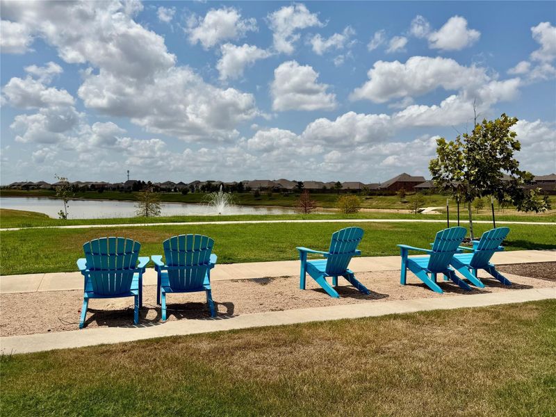 Community amenities in , Cypress (Image 39).