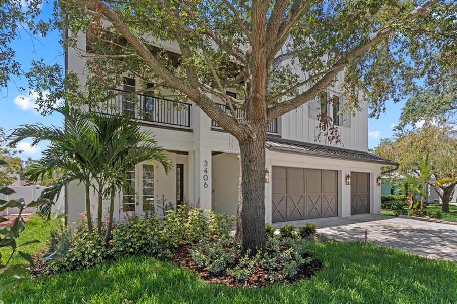 Front exterior of a new home in , Tampa, FL, highlighting curb appeal (Image 27). Front exterior of a new home in , Tampa, FL, highlighting curb appeal (Image 27).