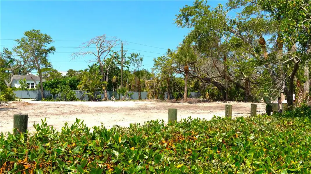 Natural landscape and outdoor views near  in Sarasota (Image 5).