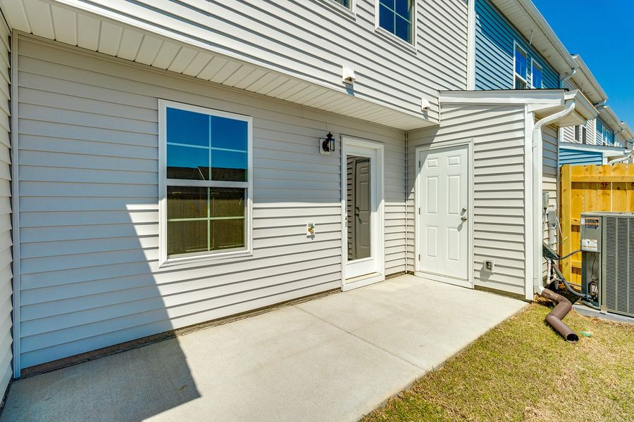 Exterior details and patio area of a home in Astoria, Columbia (Image 3).