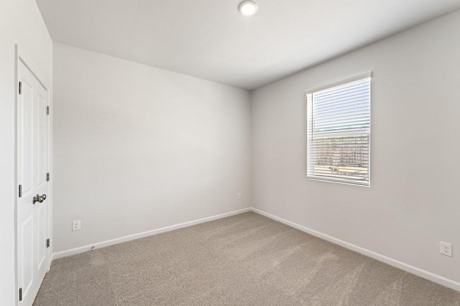 Spacious, unfurnished interior of a new home in Oakhurst Manor, McDonough (Image 12). Spacious, unfurnished interior of a new home in Oakhurst Manor, McDonough (Image 12).
