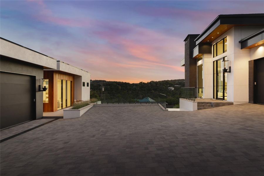 Exterior details and patio area of a home in , Austin (Image 28).