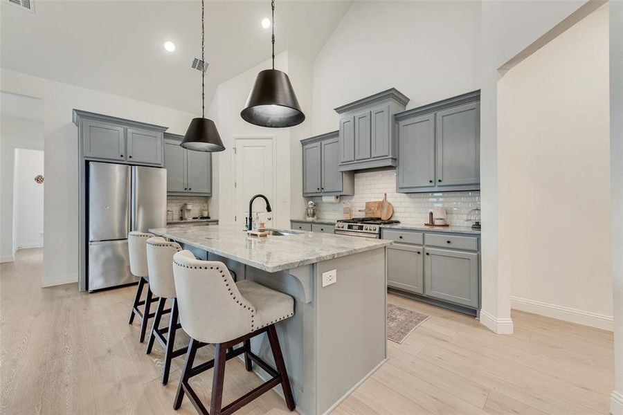 Furnished interior view inside a new home in , Aledo (Image 37).