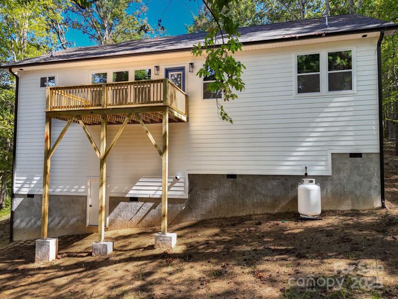 Front exterior of a new home in , Alexander, NC, highlighting curb appeal (Image 28). Front exterior of a new home in , Alexander, NC, highlighting curb appeal (Image 28).