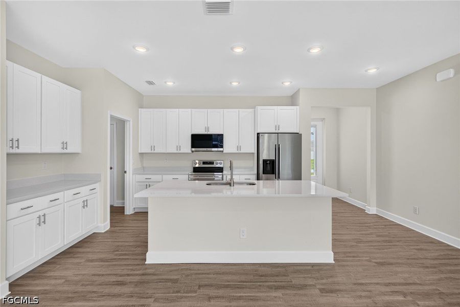 Furnished interior view inside a new home in Cape Coral, Cape Coral (Image 6).