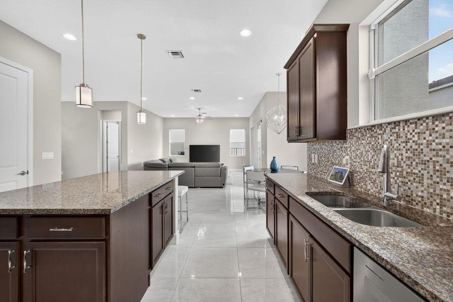 5337 Macoon Wy Westlake FL 33470