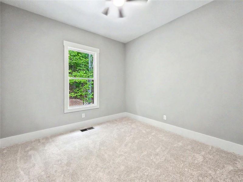Spacious, unfurnished interior of a new home in , Waleska (Image 23).