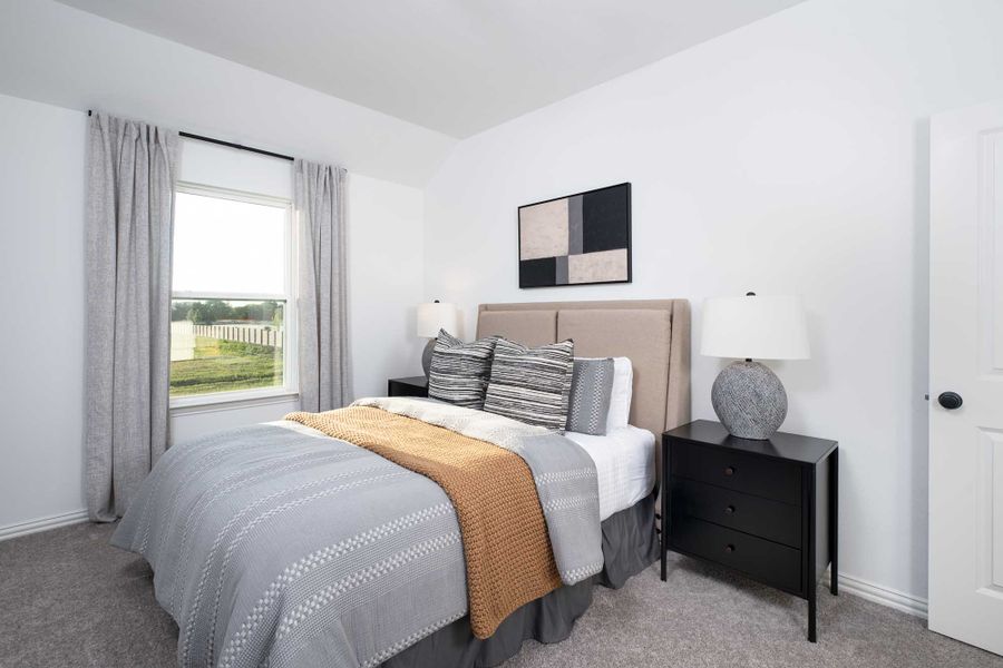 Representative furnished interior of a home built from the Grayson by Ashton Woods in Monticello Park, Princeton (Image 16).
