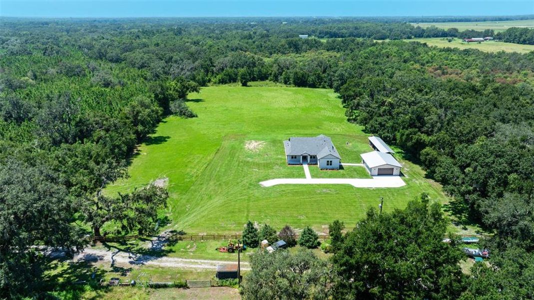 Image 50 of a home in .