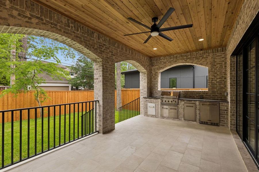 Exterior details and patio area of a home in , Dallas (Image 3).