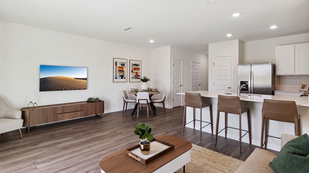 Furnished interior view inside a new home in Summerlin at Hawthorne Ranch, Lakeland (Image 15).