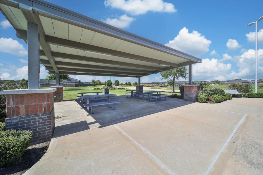 Community amenities in City Gate, Houston (Image 29).