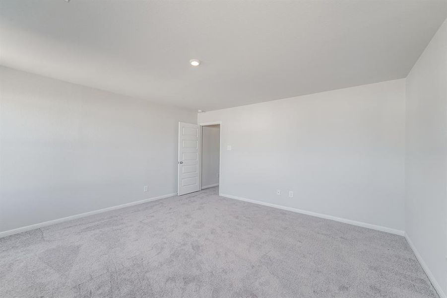 Spacious, unfurnished interior of a new home in Cresson Estates, Cresson (Image 24).