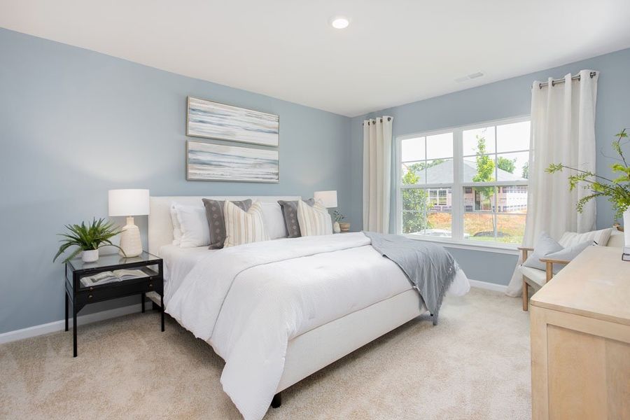 Representative furnished interior of a home built from the Cali by D.R. Horton in Havencrest, Greensboro (Image 17).