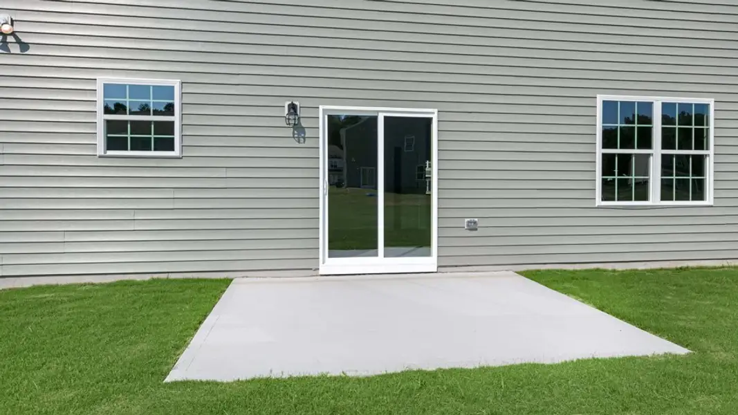Exterior details and patio area of a home in North Gate, Vass (Image 4).