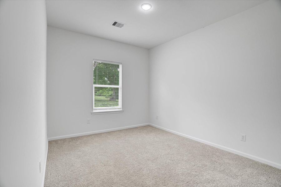 Spacious, unfurnished interior of a new home in , Kenefick (Image 28).