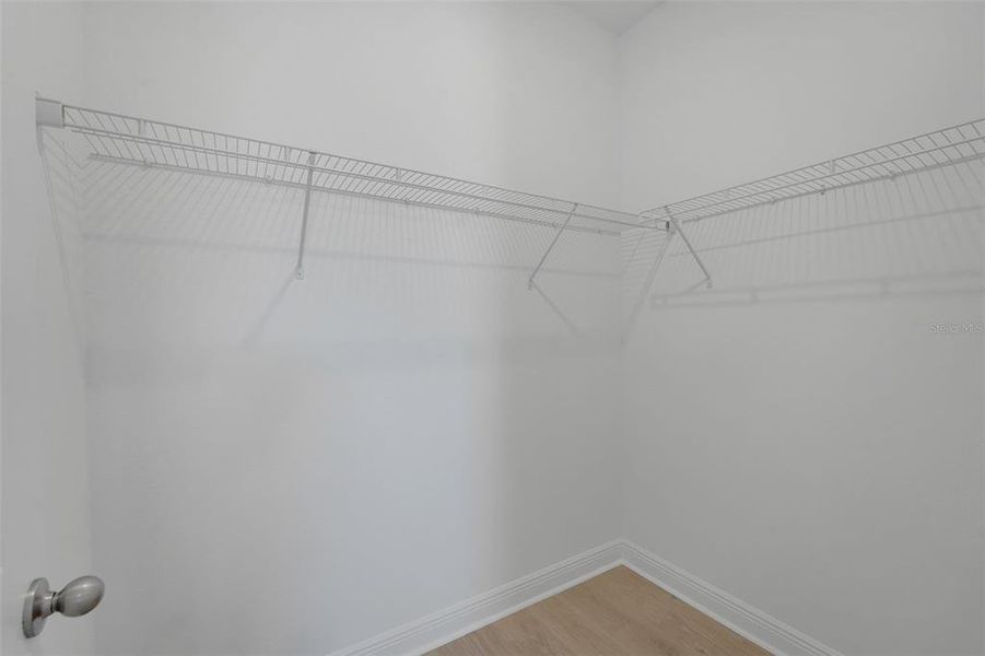 Spacious, unfurnished interior of a new home in Green Key Village, Lady Lake (Image 13).