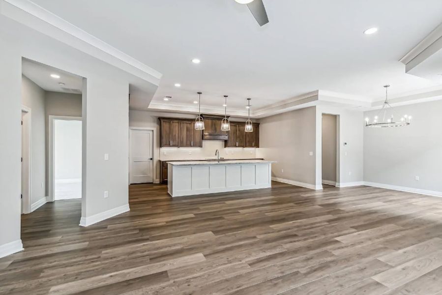 Spacious, unfurnished interior of a new home in The Courtyards at Cornerstone, Andover (Image 9).