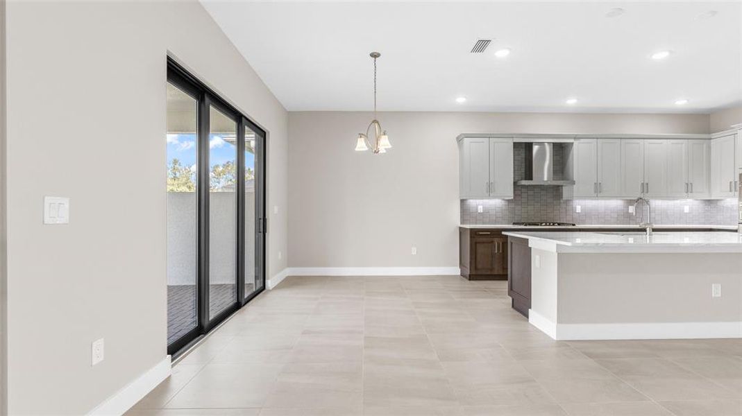 Image 33 of a home in Cresswind Lakewood Ranch.