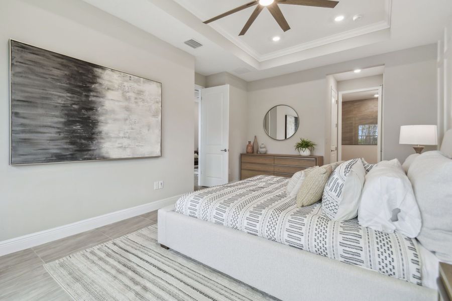 Representative furnished interior of a home built from the Sweetwater by William Ryan Homes in The Sanctuary – Resort Collection, Punta Gorda (Image 33).