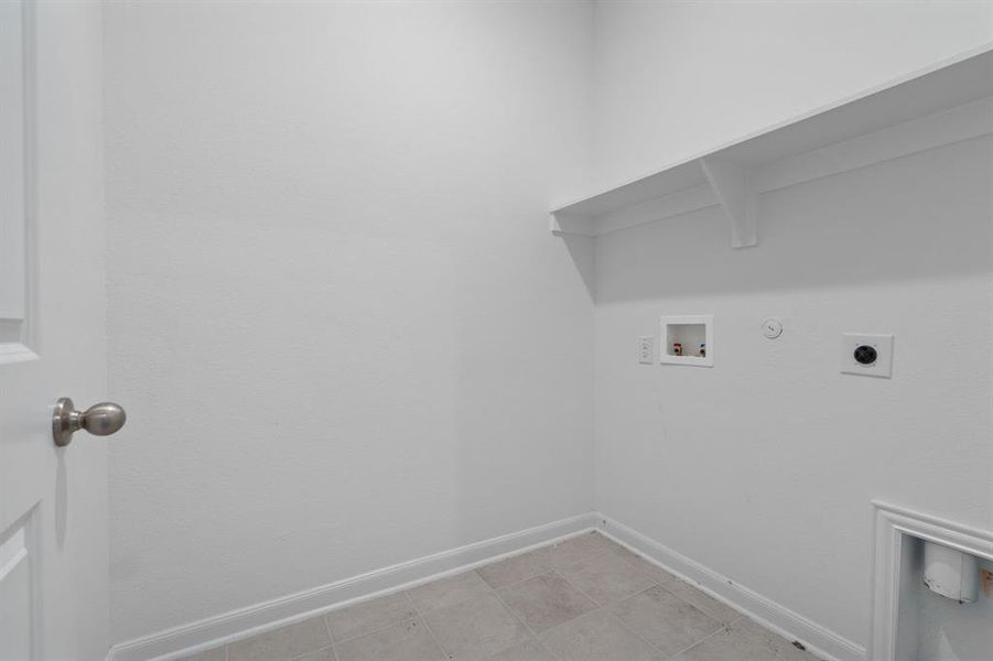 Spacious, unfurnished interior of a new home in , Forney (Image 32). Spacious, unfurnished interior of a new home in , Forney (Image 32).