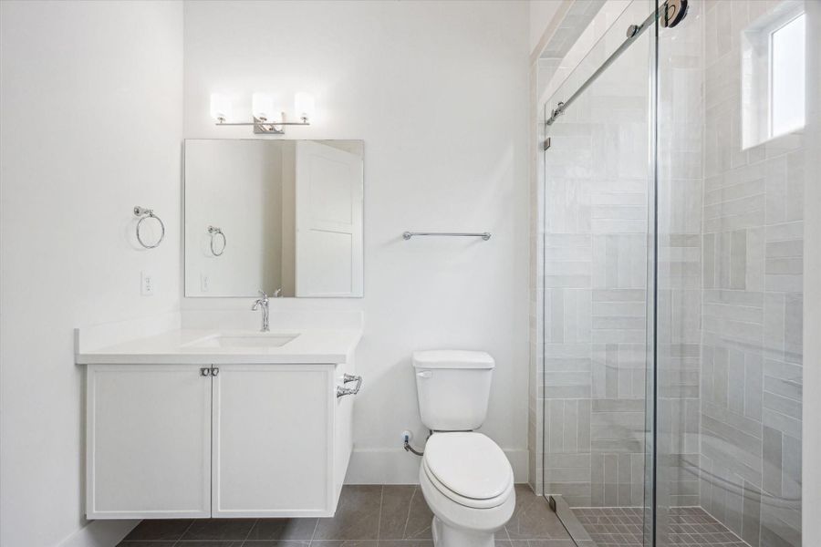 Furnished interior view inside a new home in , Houston (Image 8).