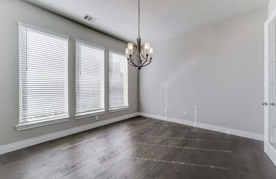 Representative unfurnished interior of a home built from the 3798 by Ravenna Homes in The Woodlands Hills 65′, Willis (Image 20).