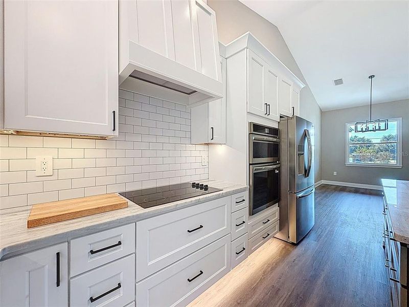 Furnished interior view inside a new home in , Lakeland (Image 16).
