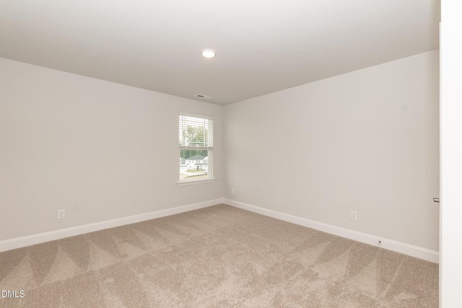 Spacious, unfurnished interior of a new home in Southern Estates, Sanford (Image 29).