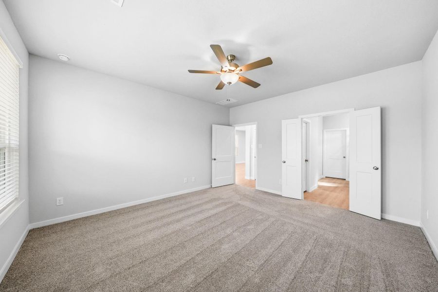 Spacious, unfurnished interior of a new home in Audubon, Magnolia (Image 17). Spacious, unfurnished interior of a new home in Audubon, Magnolia (Image 17).