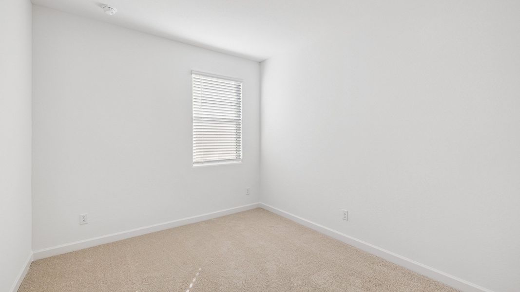 Spacious, unfurnished interior of a new home in Desert Moon Estates, Buckeye (Image 15).