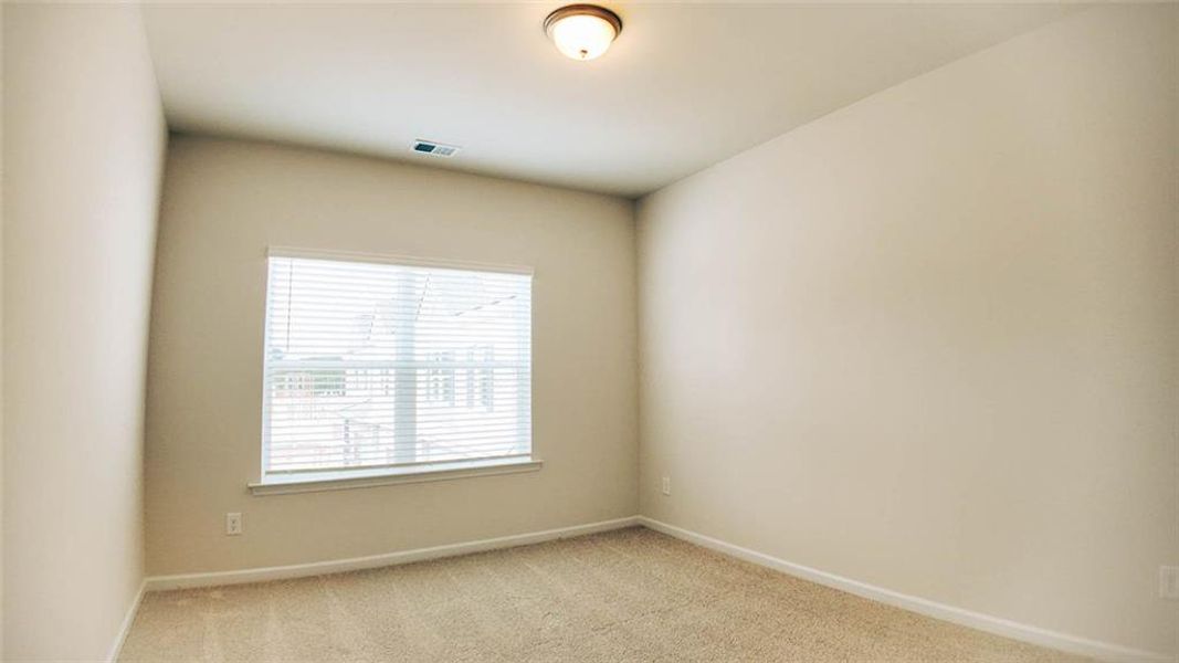 Spacious, unfurnished interior of a new home in Franklin Manor, Lawrenceville (Image 17).