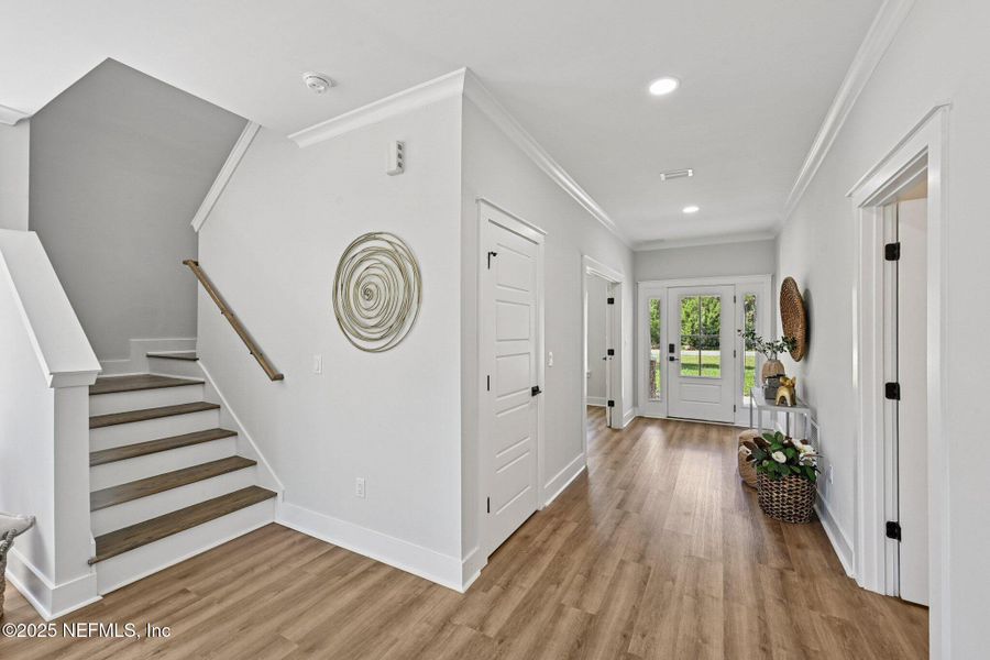 Spacious, unfurnished interior of a new home in , Fernandina Beach (Image 44).