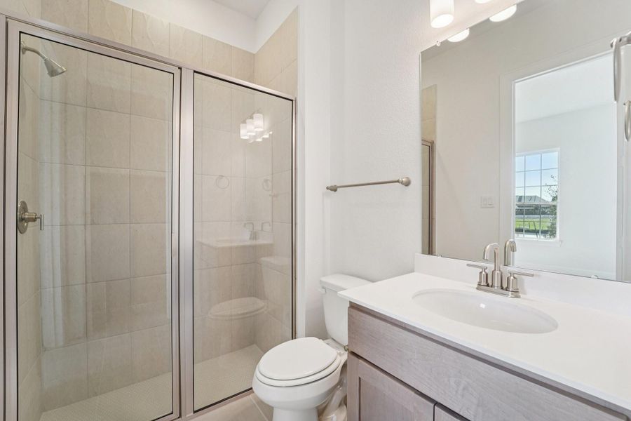 Furnished interior view inside a new home in Meridiana 70', Manvel (Image 16).