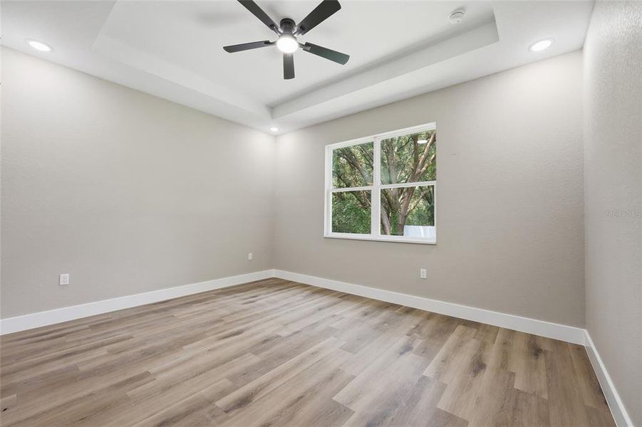 Spacious, unfurnished interior of a new home in , Summerfield (Image 23).