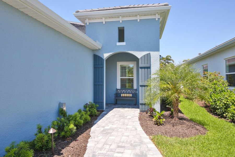 Representative exterior details of a home built from the Tidewinds 2 by Neal Communities in Boca Royale Golf & Country Club at Wellen Park, Englewood (Image 3).
