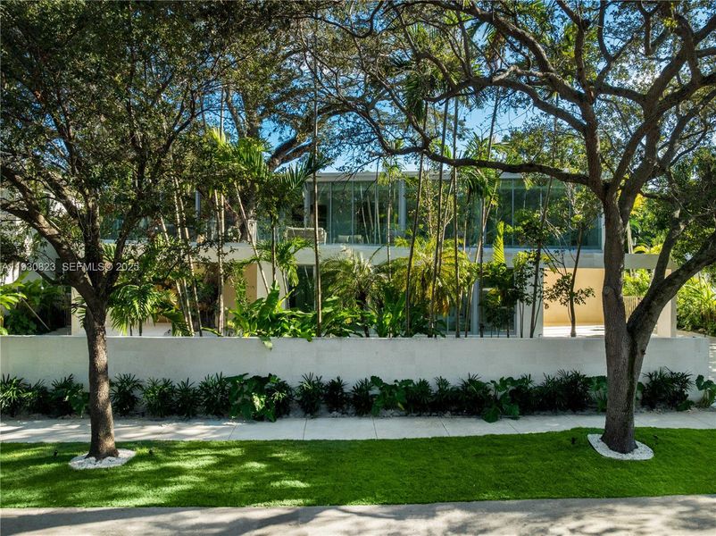 Natural landscape and outdoor views near  in Miami (Image 62).