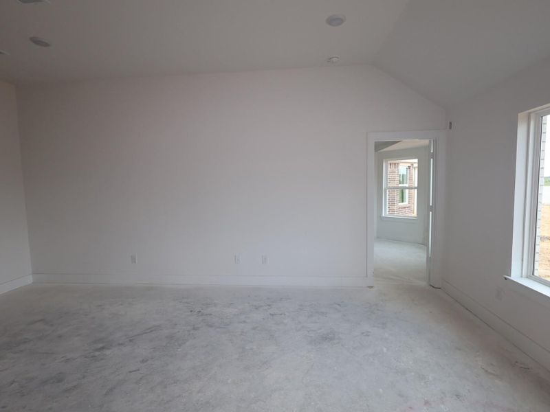 Image 15 of a home in Lago Mar.