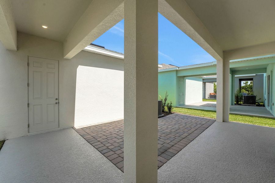 New Home in Winter Garden, FL.  - Slide 10