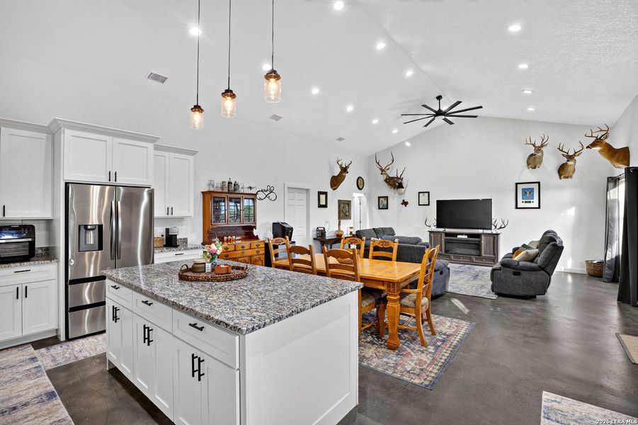 Furnished interior view inside a new home in , Kenedy (Image 17).