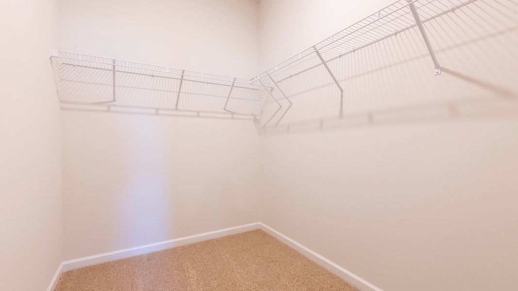 Spacious, unfurnished interior of a new home in Middleton, Greensboro (Image 17).