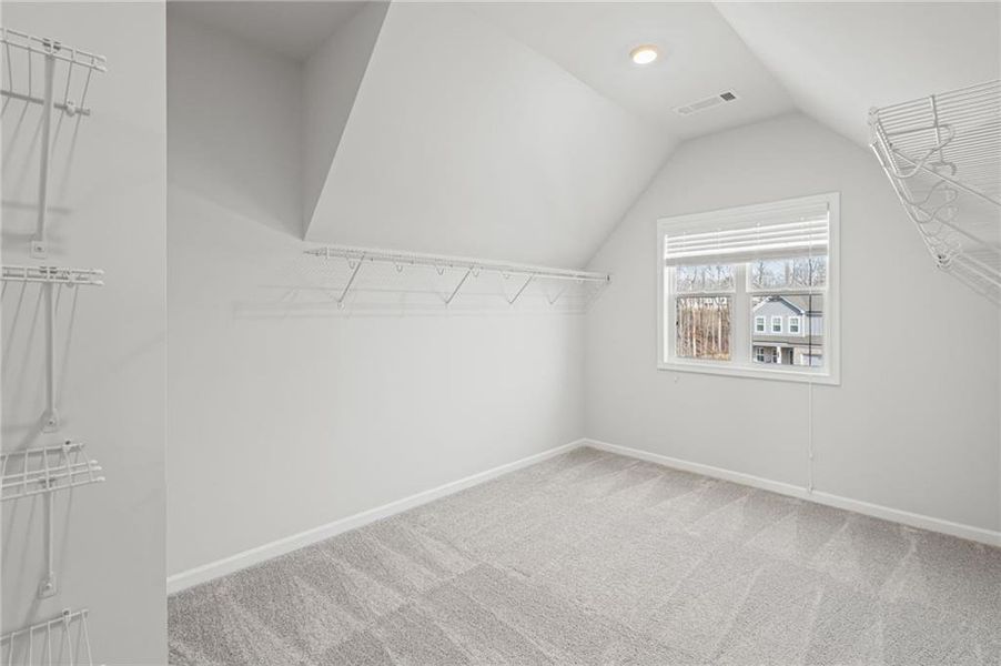 Spacious, unfurnished interior of a new home in Overlook at Marina Bay, Gainesville (Image 24).
