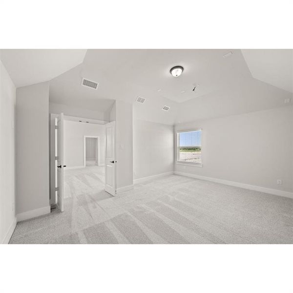 Spacious, unfurnished interior of a new home in Shady Valley Estates, Midlothian (Image 15). Spacious, unfurnished interior of a new home in Shady Valley Estates, Midlothian (Image 15).