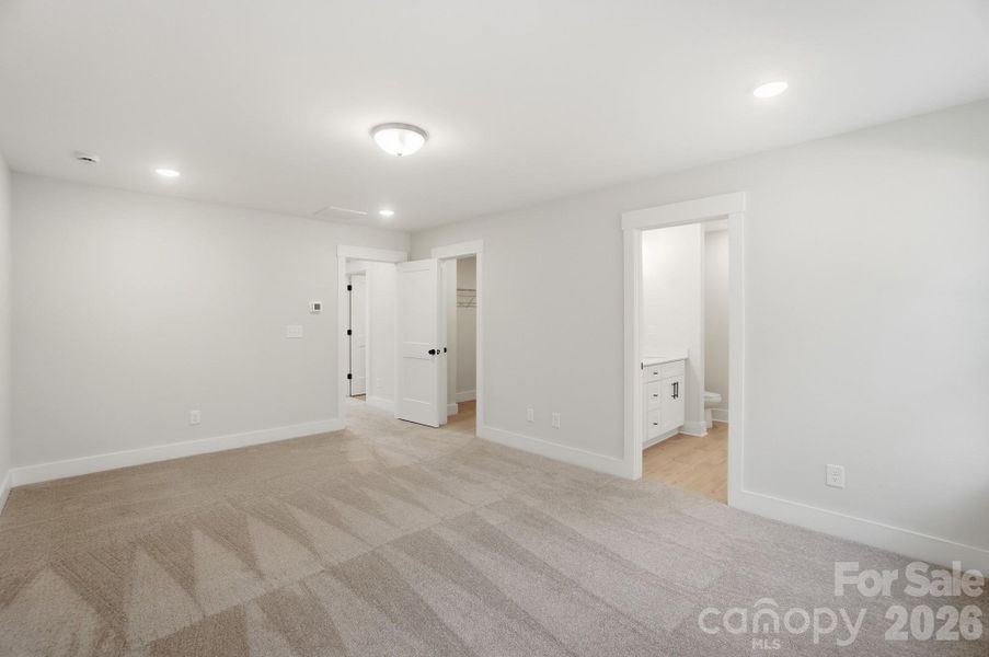Spacious, unfurnished interior of a new home in Blythe Mill Townhomes, Waxhaw (Image 34). Spacious, unfurnished interior of a new home in Blythe Mill Townhomes, Waxhaw (Image 34).