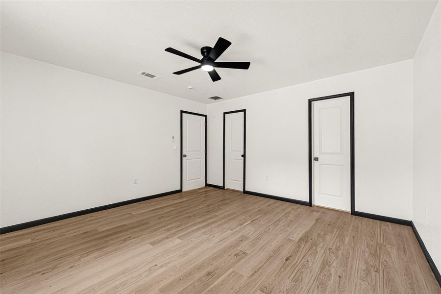Spacious, unfurnished interior of a new home in , Cleveland (Image 19).