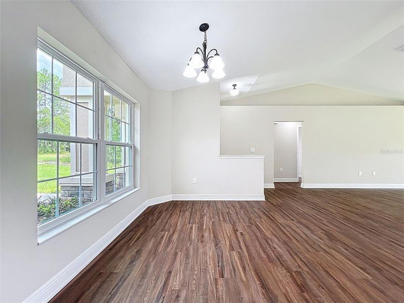 Spacious, unfurnished interior of a new home in , Dunnellon (Image 20).