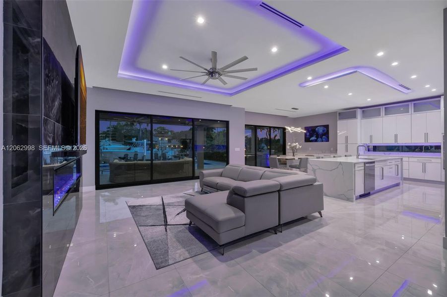 Community amenities in , Fort Lauderdale (Image 128).