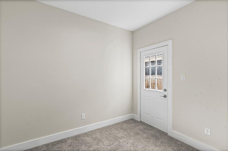 Spacious, unfurnished interior of a new home in , Granbury (Image 33). Spacious, unfurnished interior of a new home in , Granbury (Image 33).