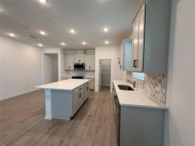 Furnished interior view inside a new home in Brack Ranch, St. Cloud (Image 5).